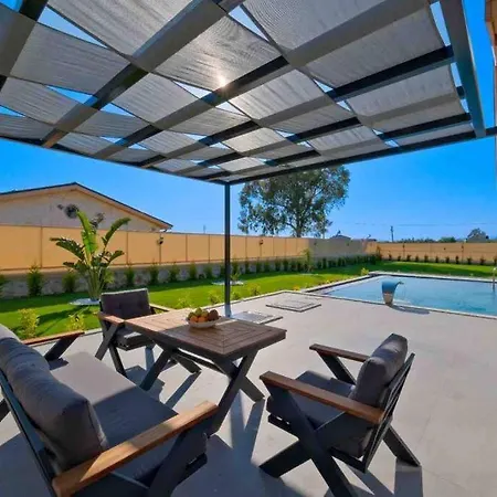Ader 3 Villa